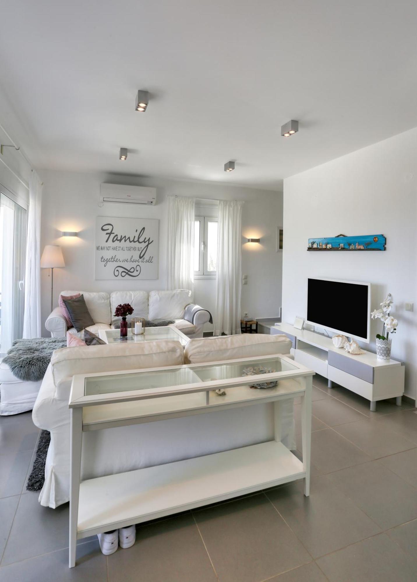 Helios Studios & Apartments Makry Gialos  Exterior photo